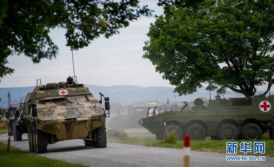 (國際·圖文互動)(5)中德“聯(lián)合救援—2019”衛(wèi)勤實(shí)兵聯(lián)合演習(xí)開始整合訓(xùn)練