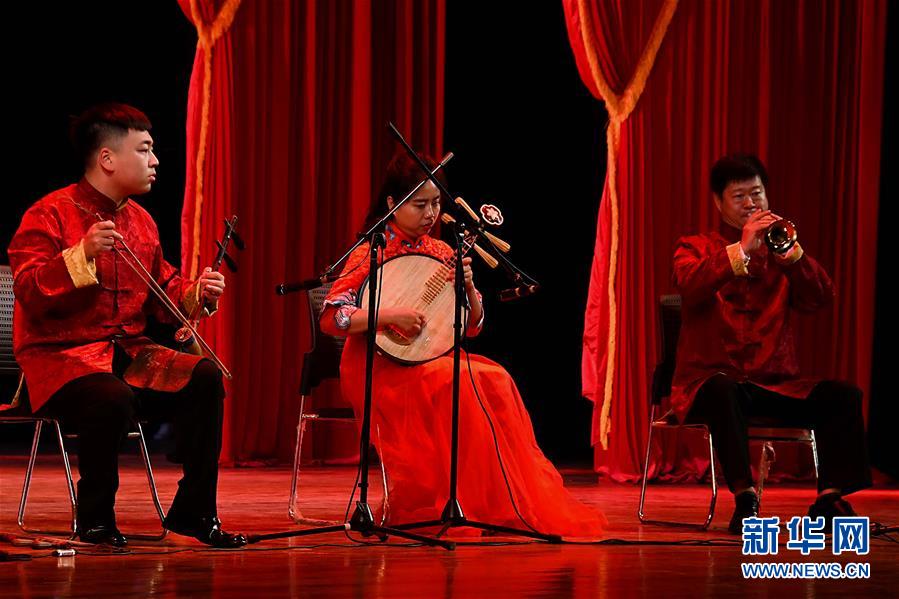 （國際）（2）&ldquo;歡樂春節(jié)&rdquo;專場演出拉開中古建交60周年系列活動(dòng)序幕