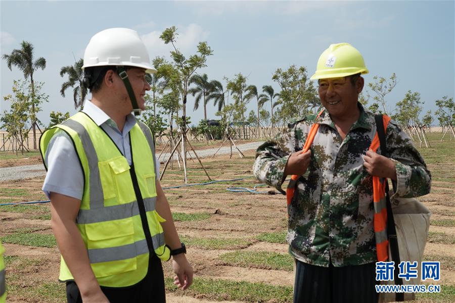 （國(guó)際&middot;圖文互動(dòng)）（3）通訊：春節(jié)，&ldquo;是工期而不是假期&rdquo;&mdash;&mdash;記科倫坡港口城的中國(guó)建設(shè)者