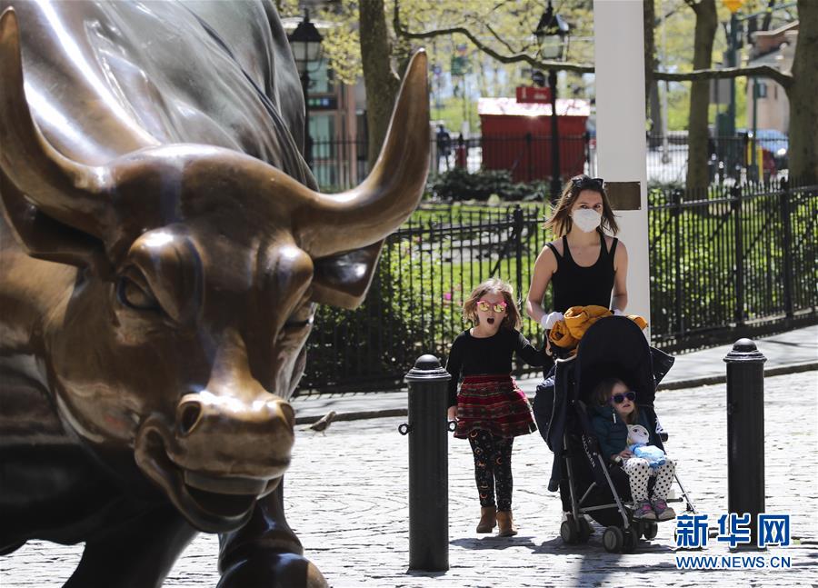 （國(guó)際&middot;圖文互動(dòng)）（6）疫情重創(chuàng)美國(guó)經(jīng)濟(jì)