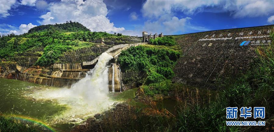 （國際&middot;圖文互動）（2）通訊：踐行綠色發(fā)展　持續(xù)造福民生&mdash;&mdash;記中國華電柬埔寨額勒賽水電站項目