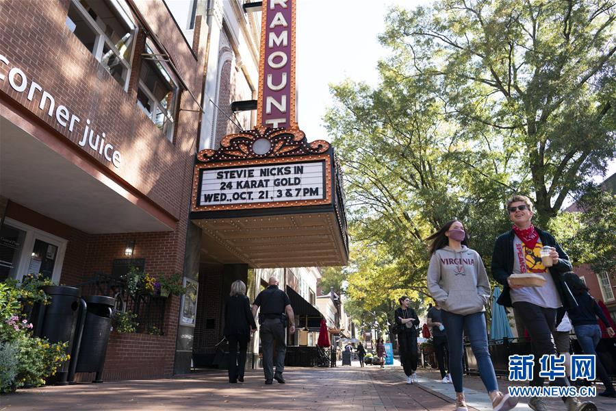 (國(guó)際·圖文互動(dòng))(3)觸摸夏洛茨維爾的騷亂傷痕——撕裂美國(guó)大選年的種族之痛