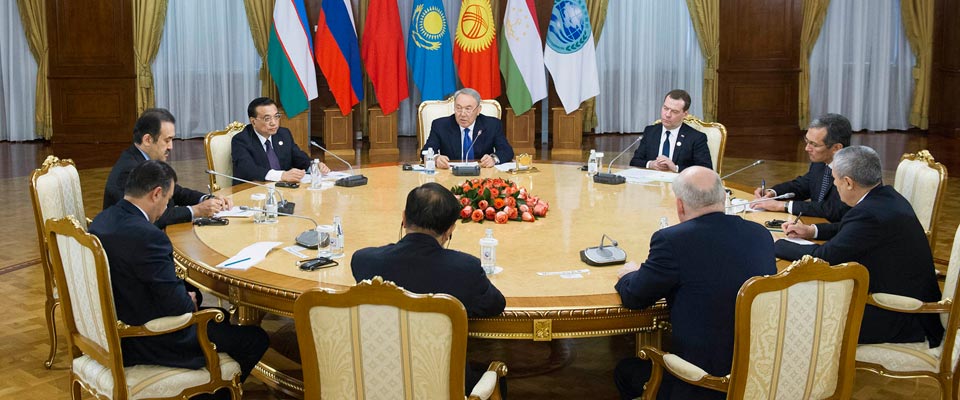 納扎爾巴耶夫集體會(huì)見上海合作組織成員國總理、秘書長和地區(qū)反恐怖機(jī)構(gòu)執(zhí)委會(huì)主任