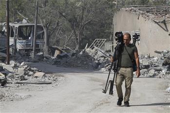 假如真有化武，我們?cè)趺纯赡苓€站在這里？&mdash;&mdash;來(lái)自敘利亞人的追問(wèn)