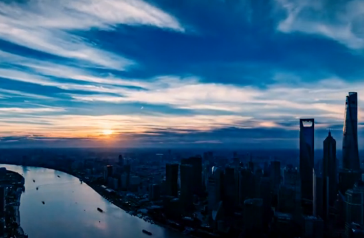 這一刻，瞰上海