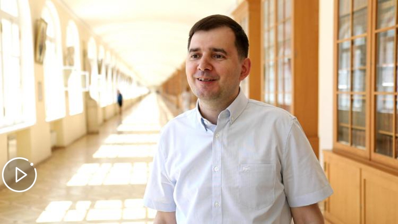 與習(xí)主席做校友，這感覺真棒！