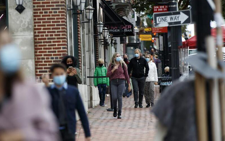 【微視頻】科學被&ldquo;捂上嘴&rdquo;？美國疫情應對持續(xù)遭批！