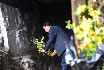 金剛臺上&ldquo;金剛俠&rdquo;：舍女護(hù)戰(zhàn)友 她卻是十幾個遺孤的&ldquo;媽媽&rdquo;