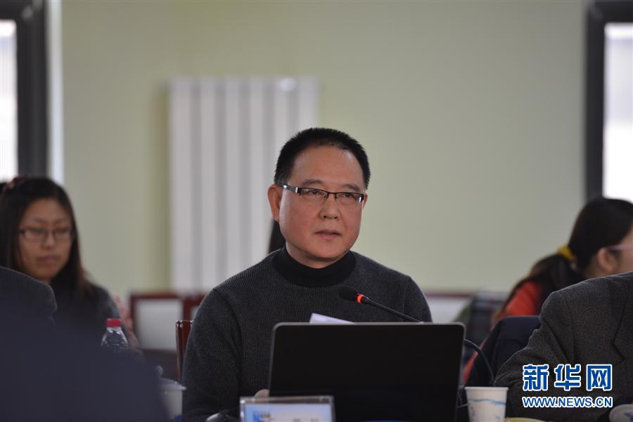 黃星在新華網(wǎng)2012&ldquo;縱論天下&rdquo;國際問題研討會(huì)上發(fā)言