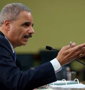 &ldquo;泄密調(diào)查&rdquo;引來口水戰(zhàn)