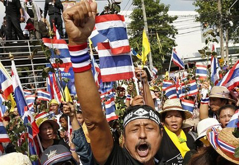 泰國政斗進(jìn)入下半場:洗牌重來？