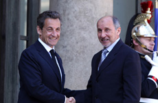 薩科齊會見利比亞反對派領(lǐng)導人賈利勒